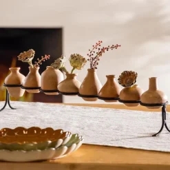 Clay Vessels on an Iron Frame