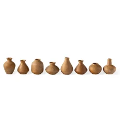 Clay Vessels on an Iron Frame