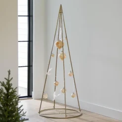 Gold Cone Frame with Hooks