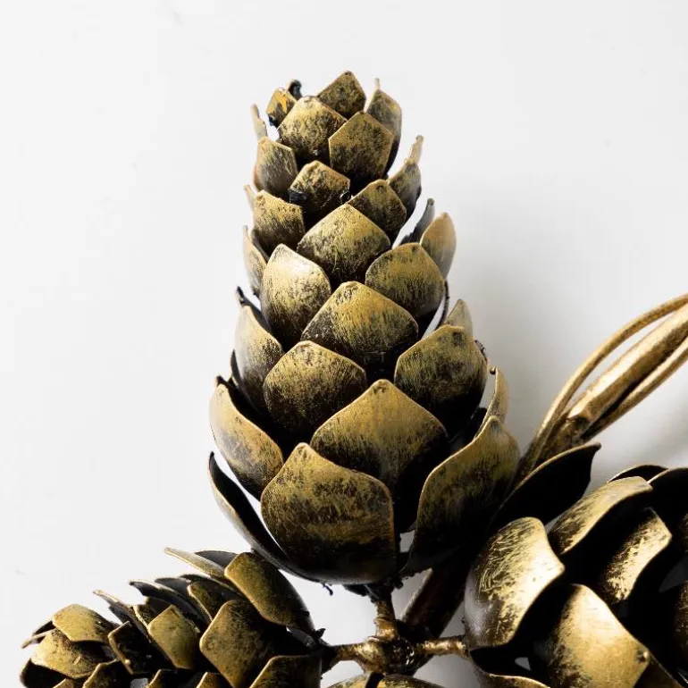 Metal Pinecone Wreath
