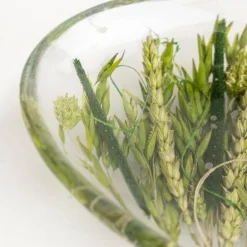 Oval Grassy Meadow Centerpiece