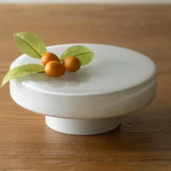 White Glass Riser